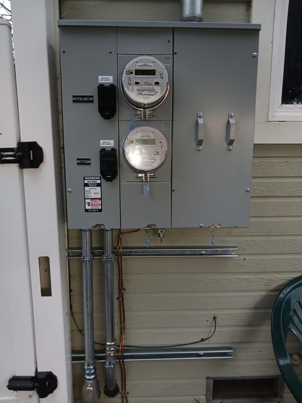Two-unit Siemens meter-main with smart meters and unit disconnects